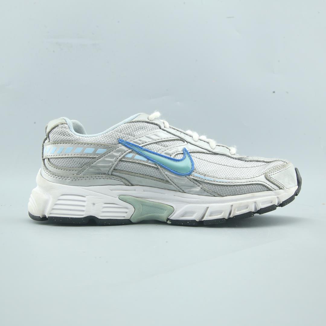 Nike Initiator
