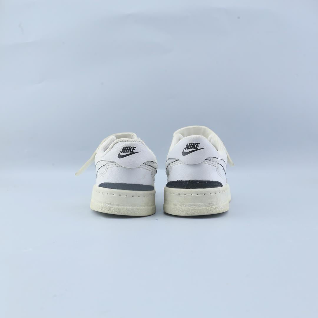Nike Squash Type