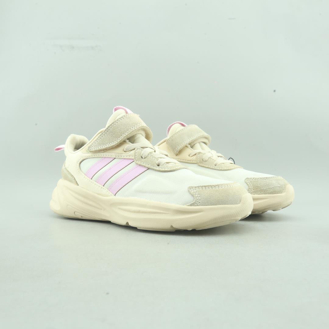 Adidas Ozelia