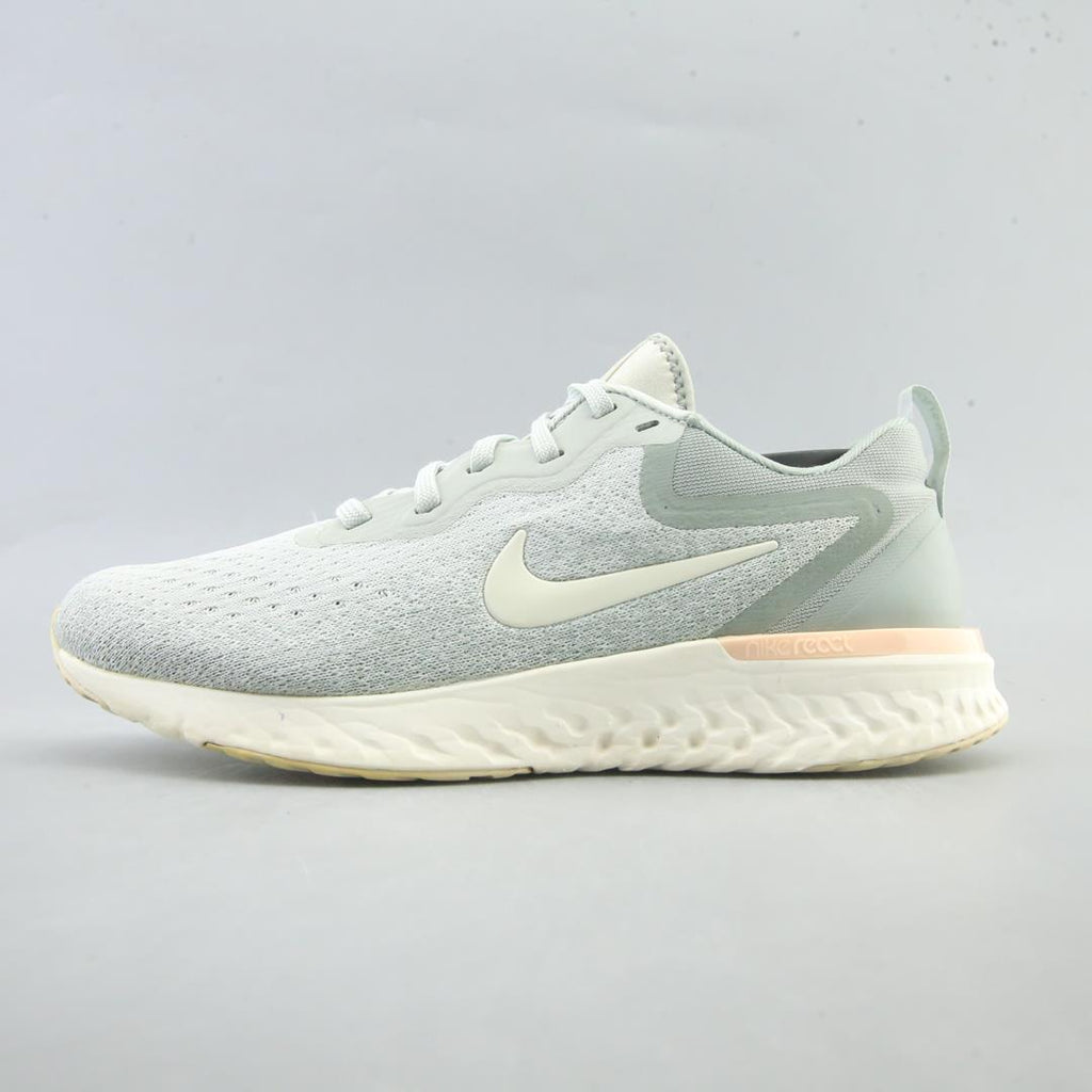 Nike Epic React Odyssey