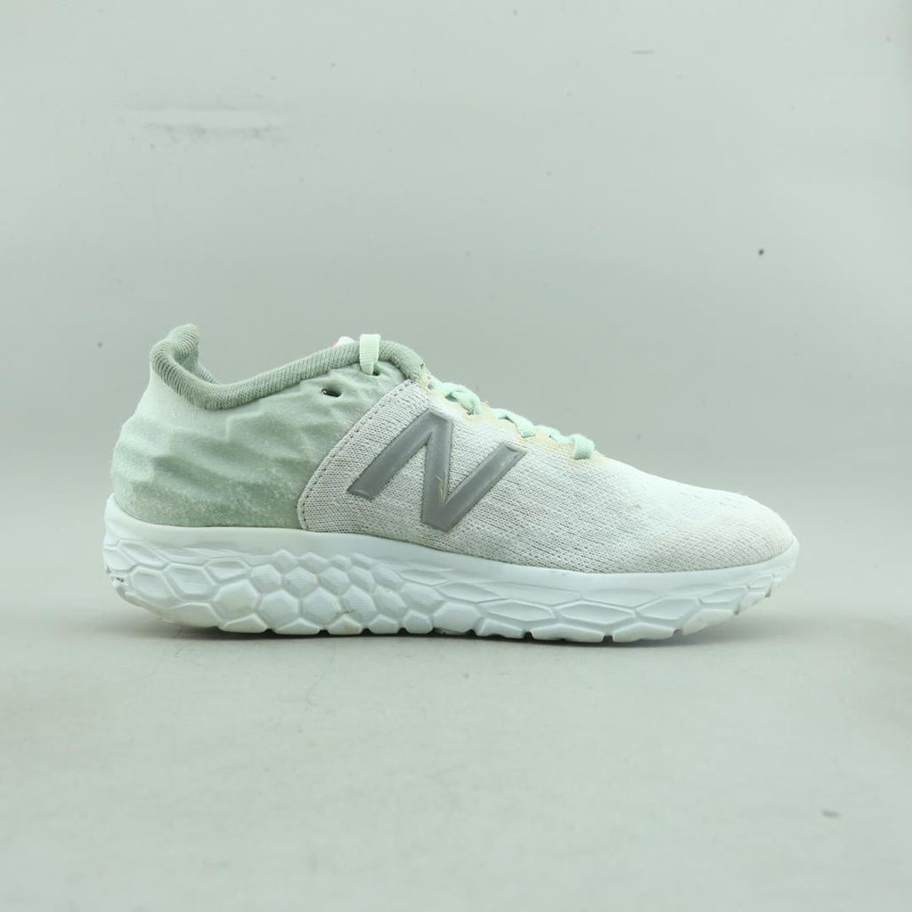 New Balance Fresh Foam Beacon V2