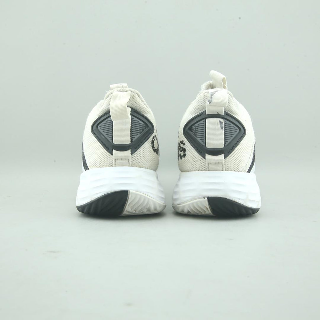 Adidas Ownthegame 2.0