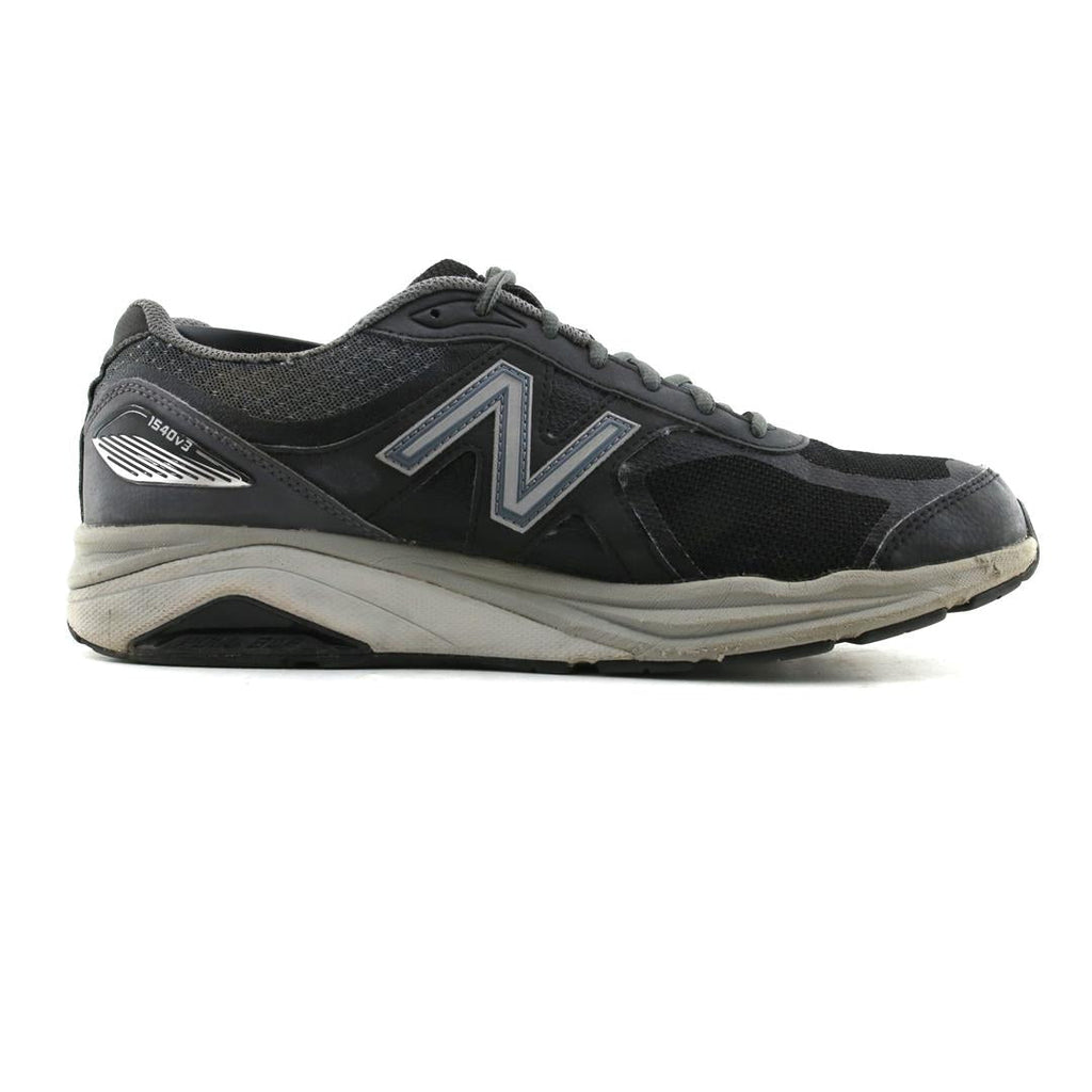 New Balance 1540 V3
