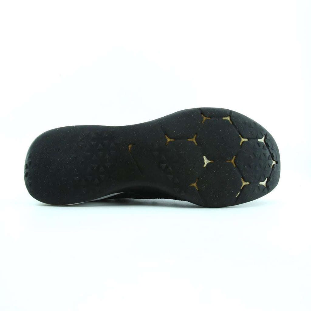 Nike Foundation Elite
