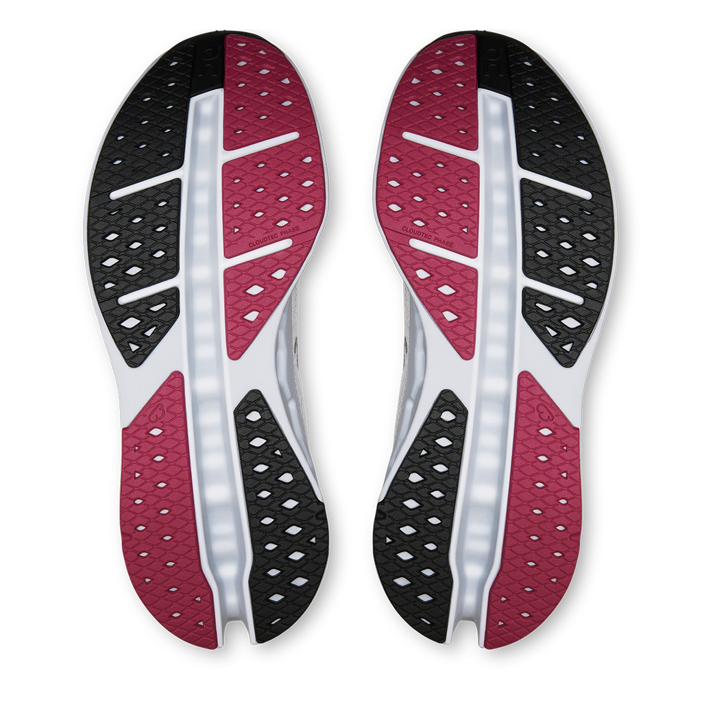 ON Cloudsurfer Max