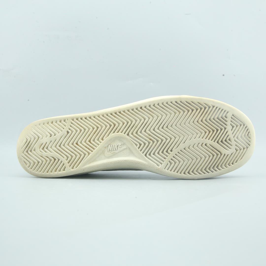 Nike Classic Cs