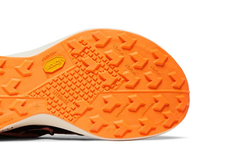 Nike ZoomX Ultrafly Trail Prototype Pale Ivory Total Orange