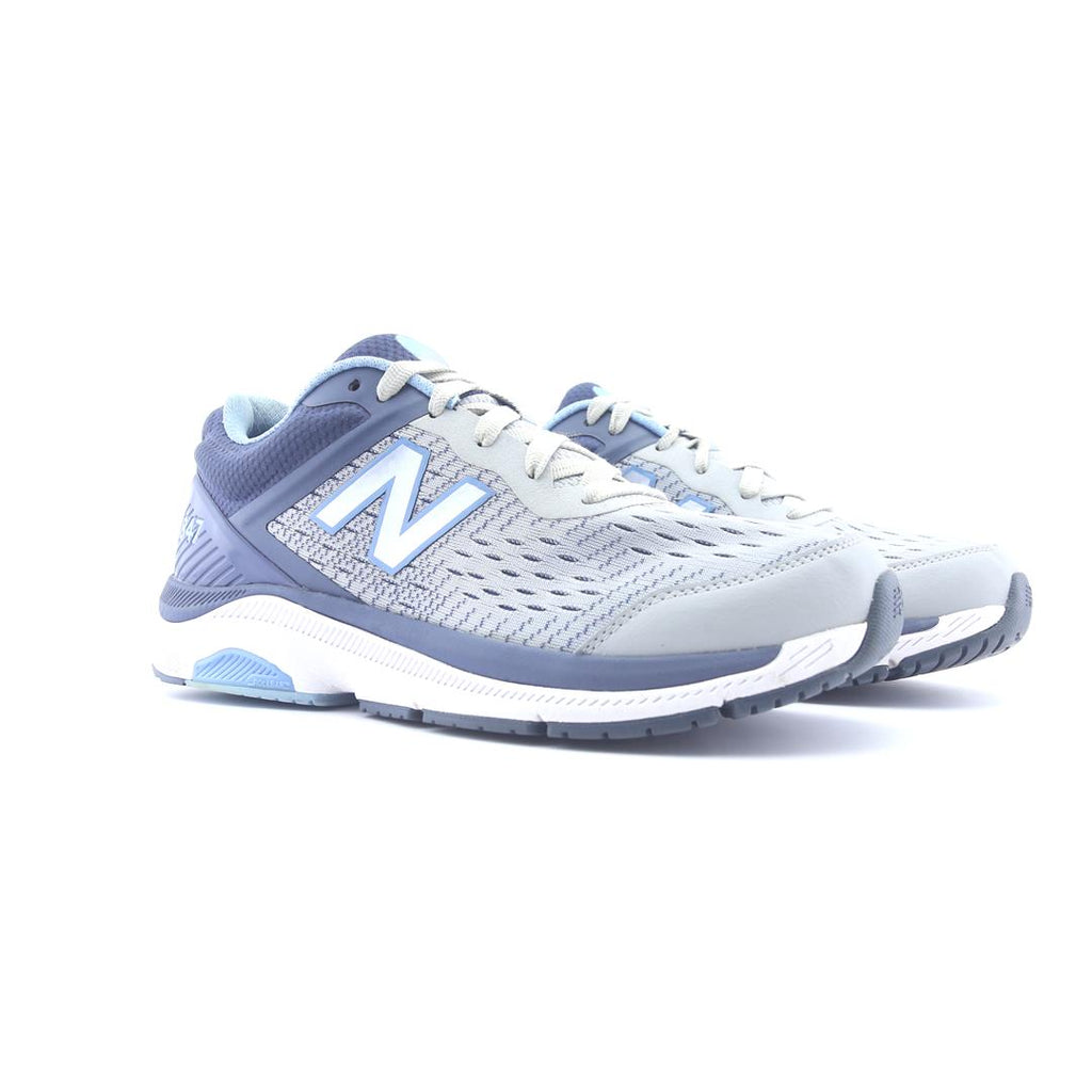 New Balance 847V4