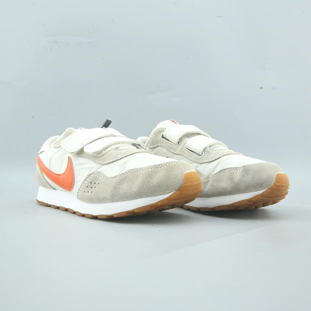 Nike Md Valiant