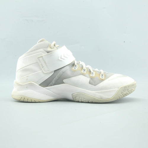 Nike Lebron James Soldier Vii