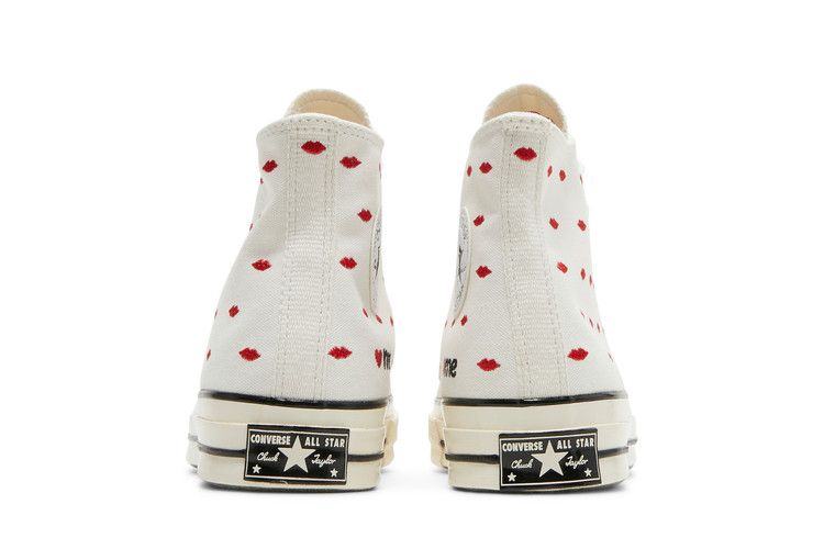 Converse Chuck Taylor All Star 70 Hi Embroidered Lips Vintage White
