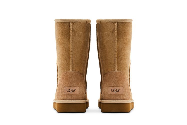 UGG Classic Short II Boot Sand (Women's)
