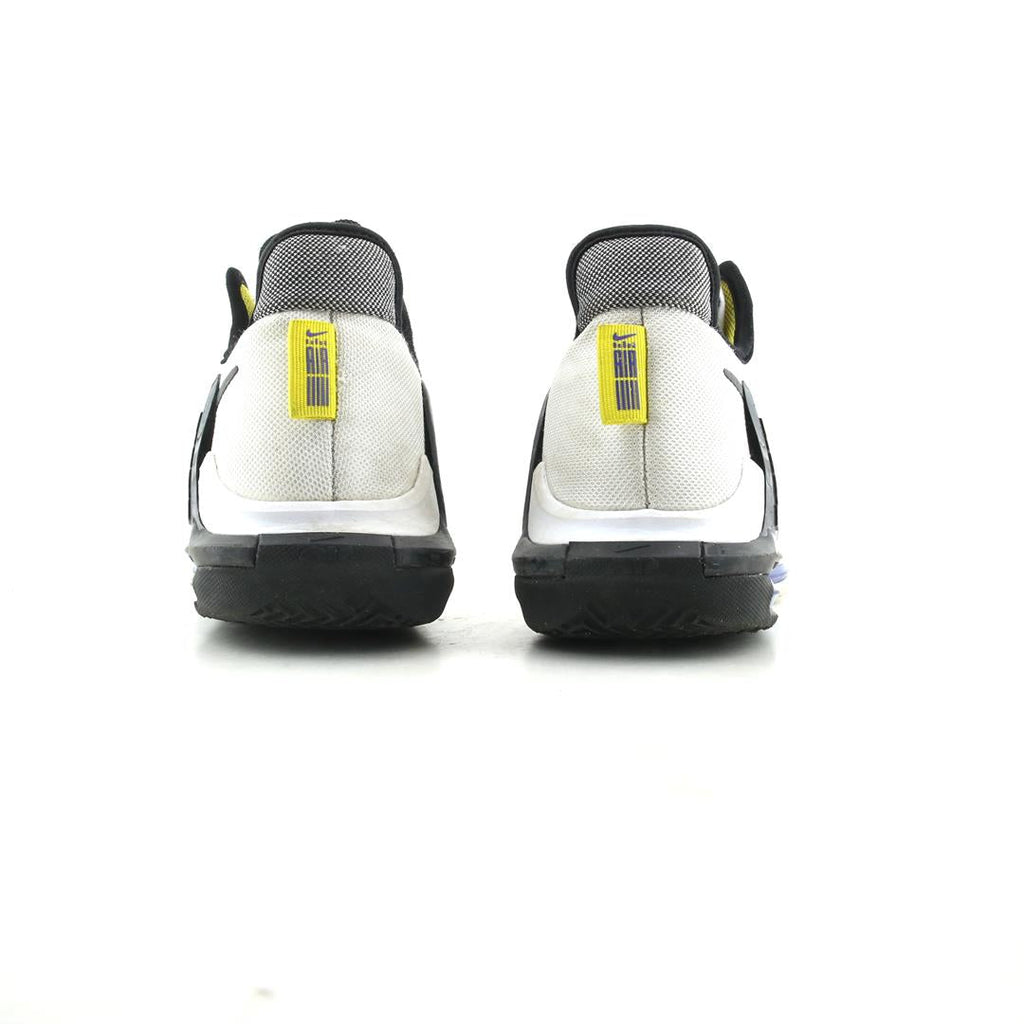 Nike Lebron Witness 6