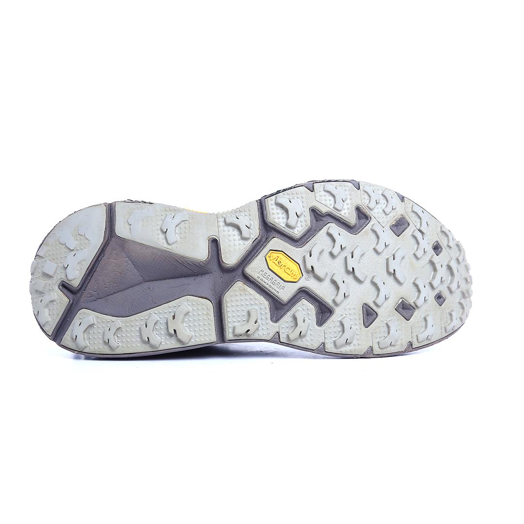 Hoka One One Speedgoat 3