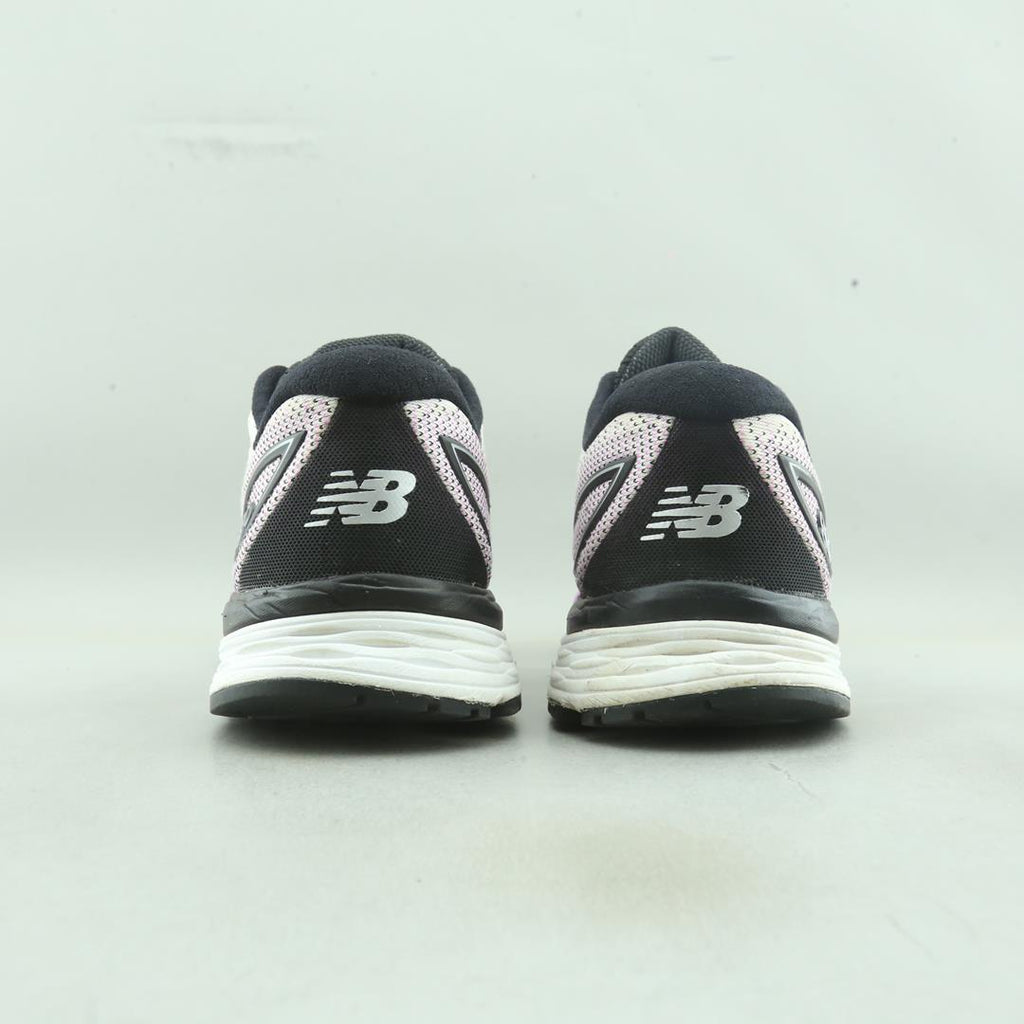 New Balance 880V9
