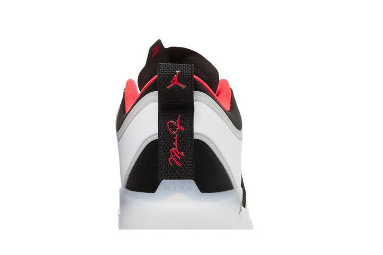Jordan 37 Low Siren Red