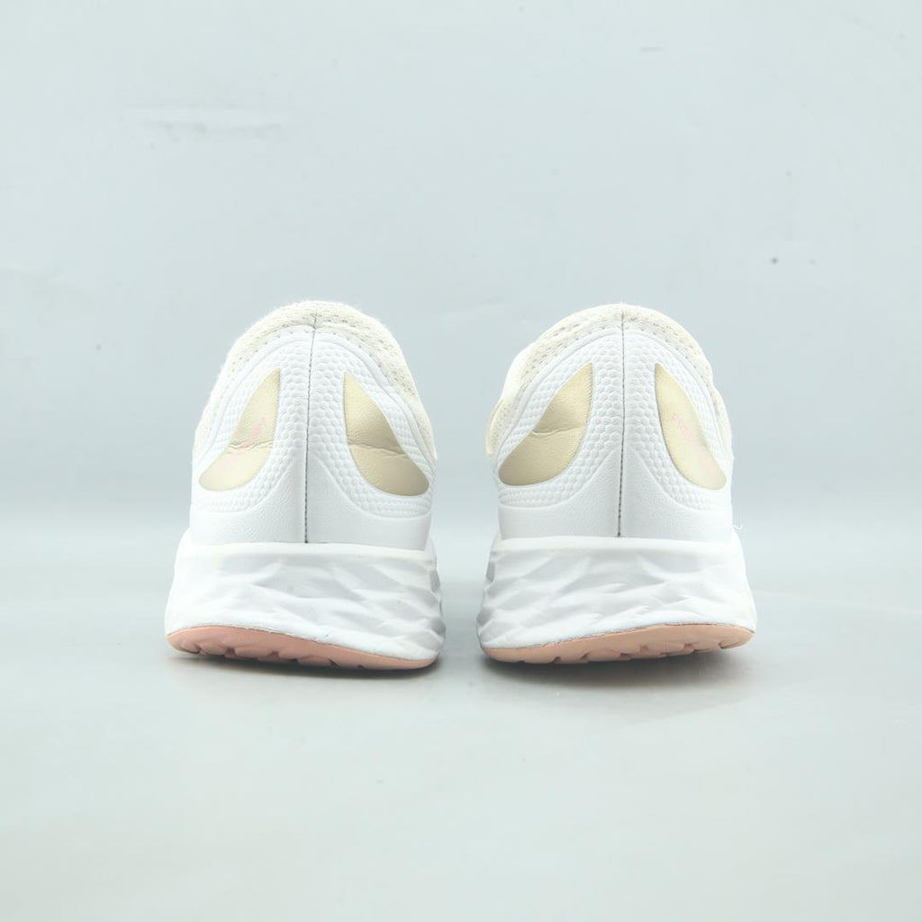 New Balance Fresh Foam 76T V1