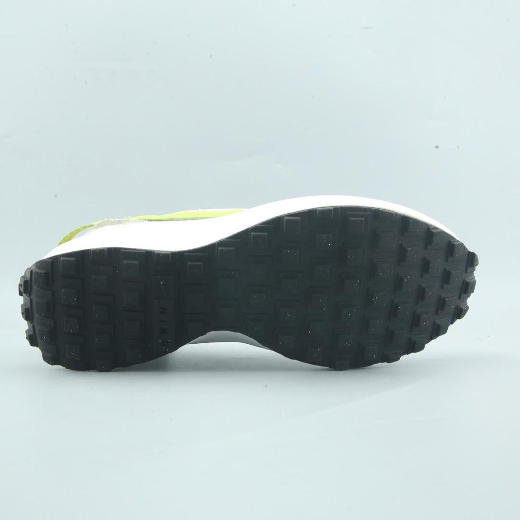 Nike Waffle Debut