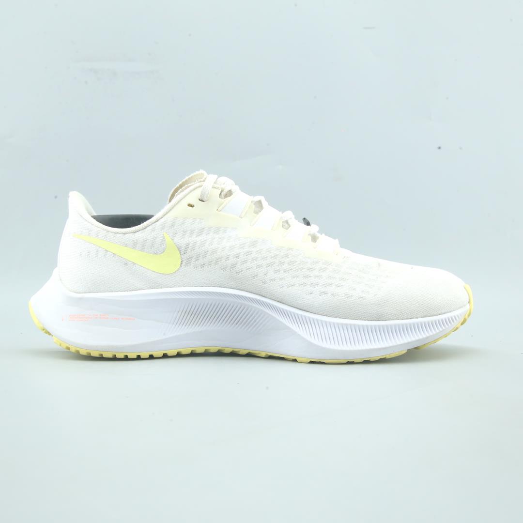 Nike Air Zoom Pegasus 37