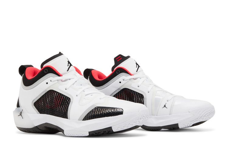 Jordan 37 Low Siren Red