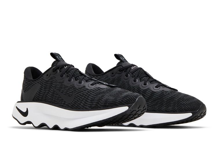 Nike Motiva Black White
