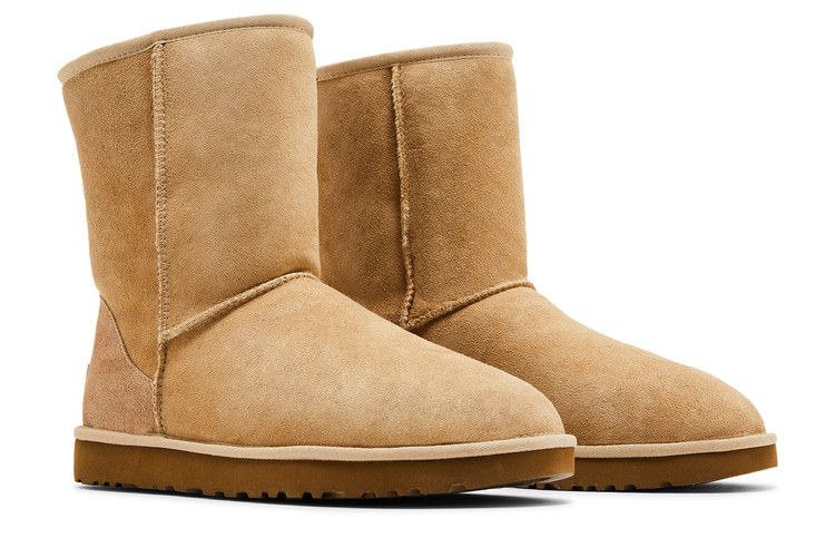 UGG Classic Short II Boot Sand (Women's)