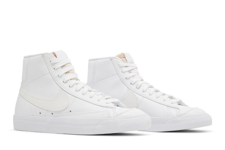 Nike Blazer 77 Vintage Mid Triple White