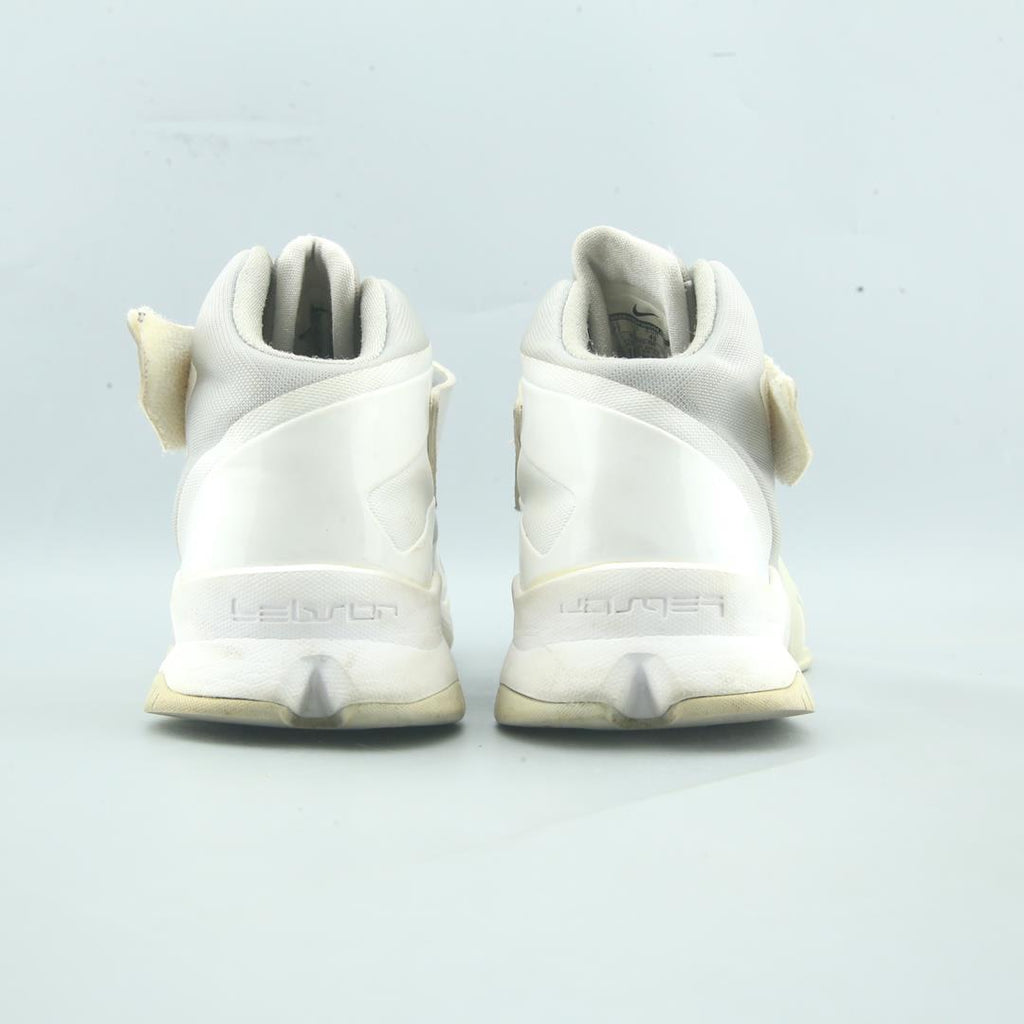 Nike Lebron James Soldier Vii