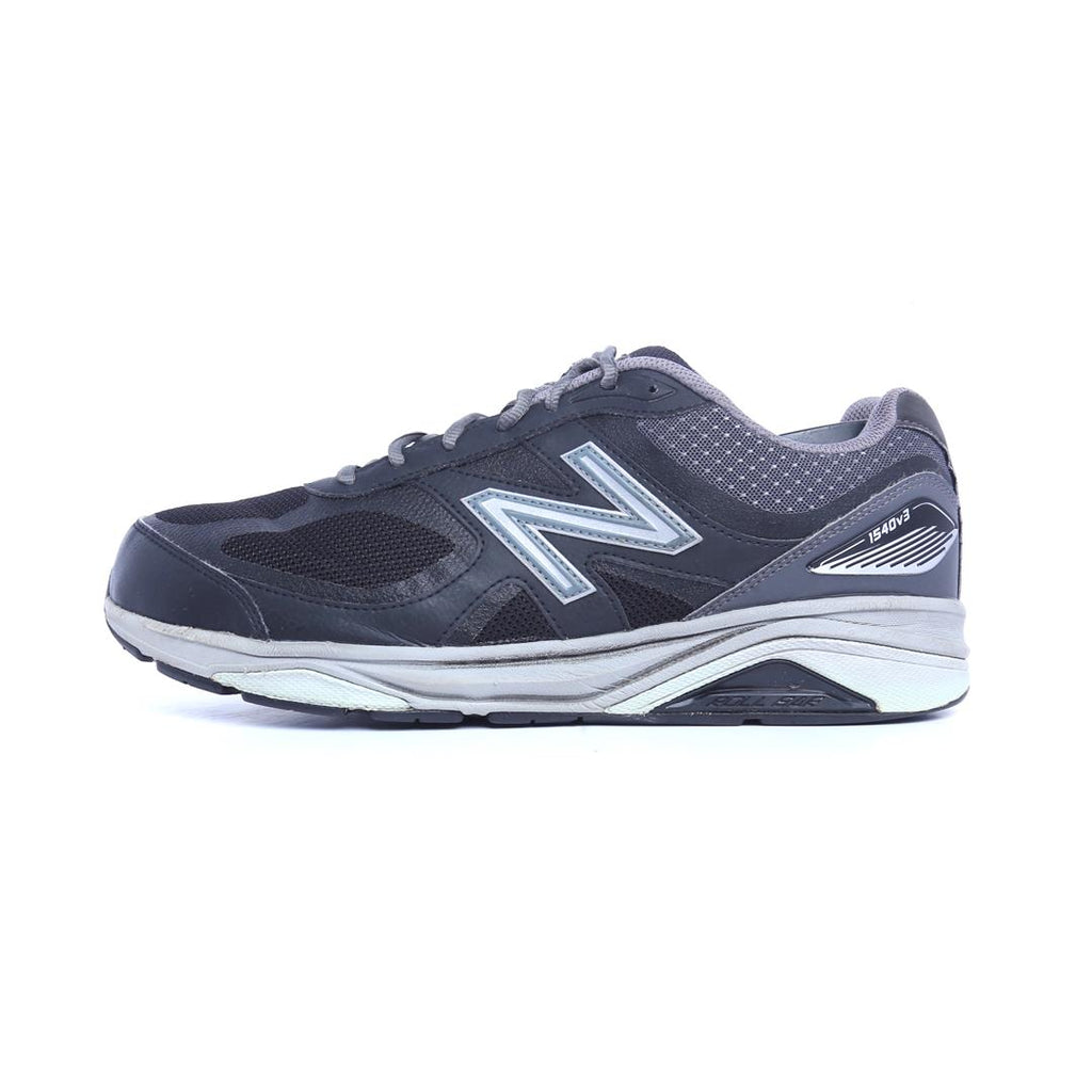New Balance 1540V3