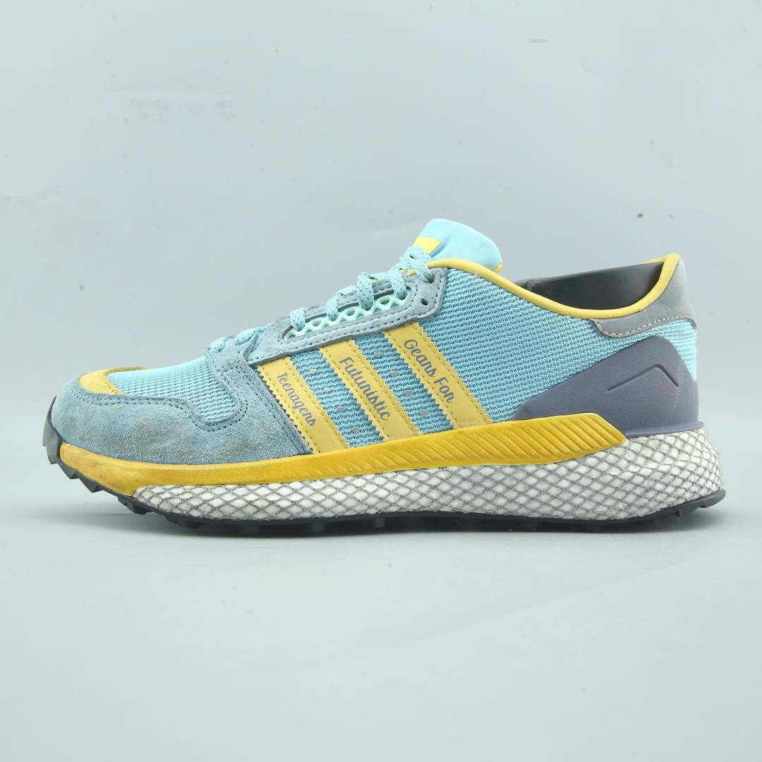 Adidas Questar