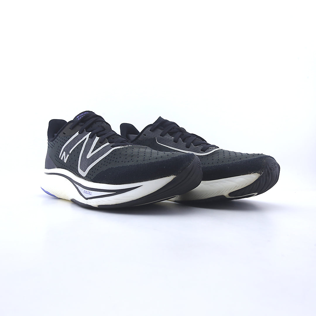 New Balance Fuelcell Rebel V3