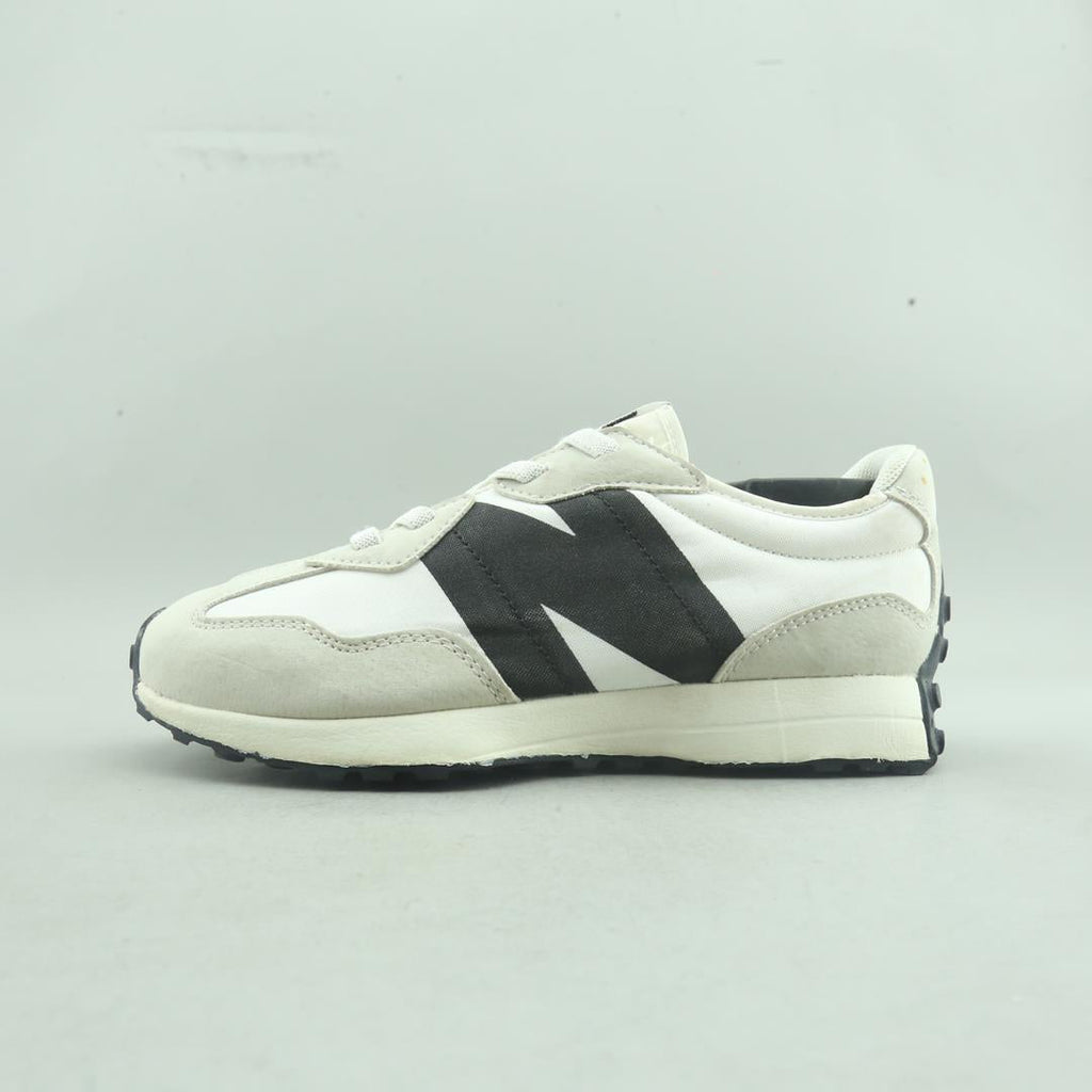 New Balance 327