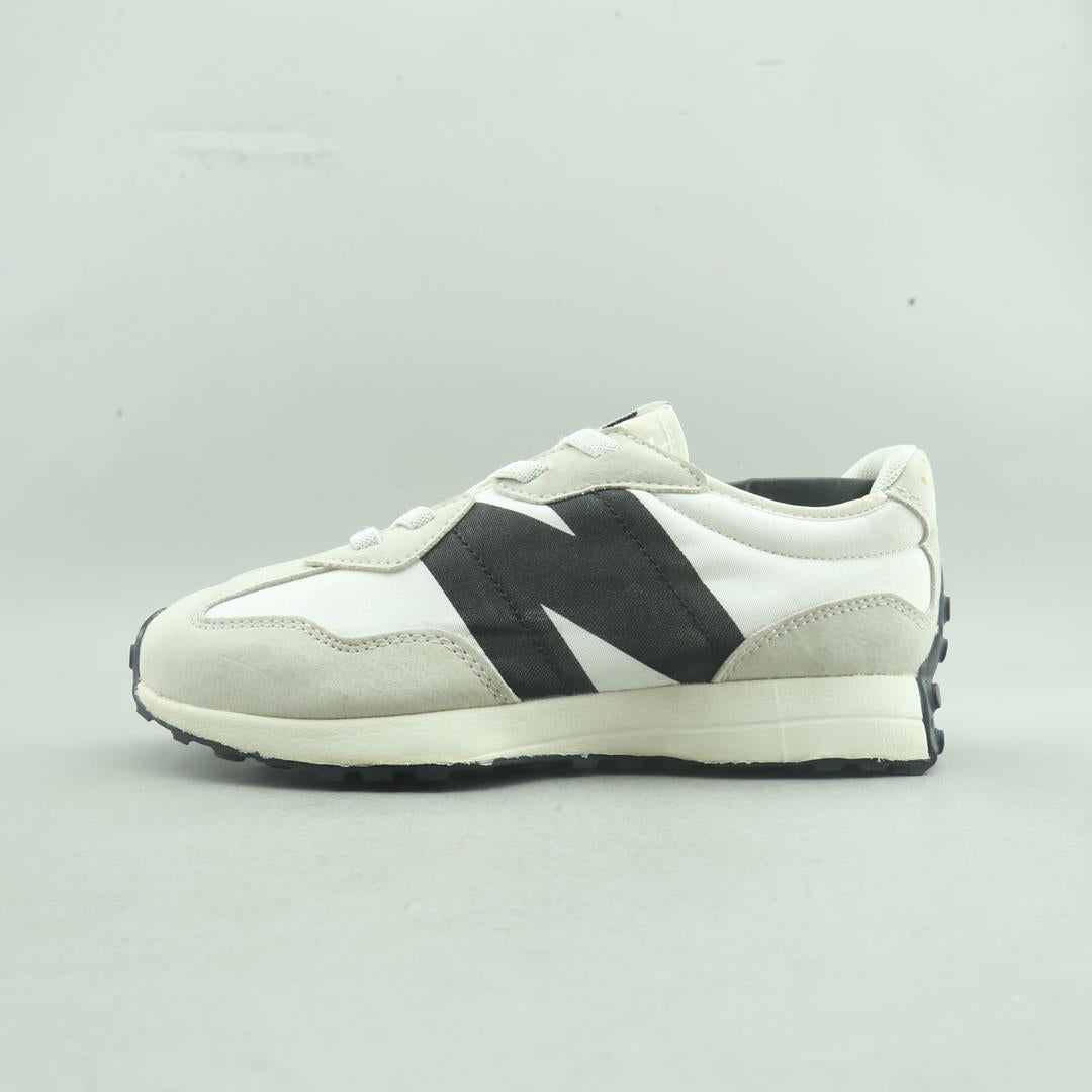 New Balance 327