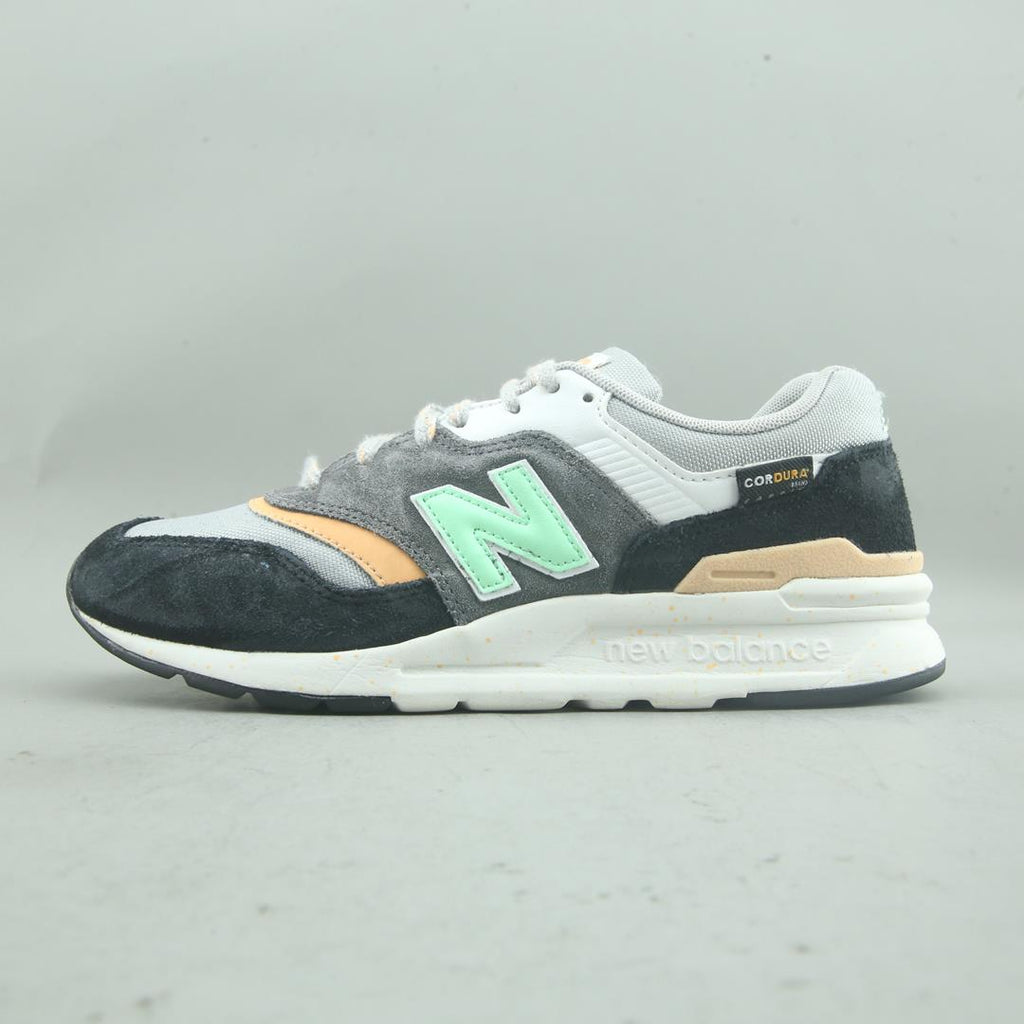New Balance 997H