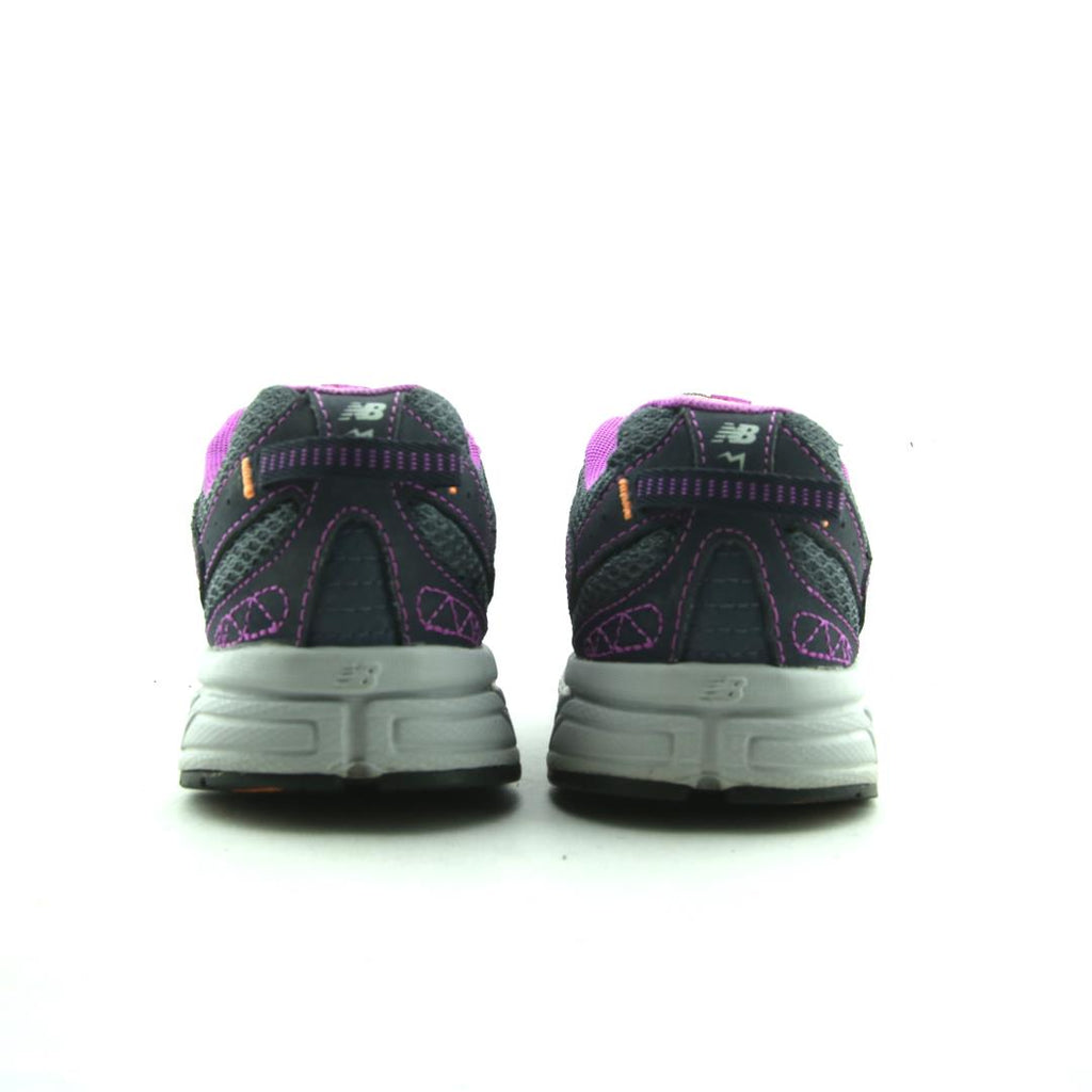 New Balance 402V1