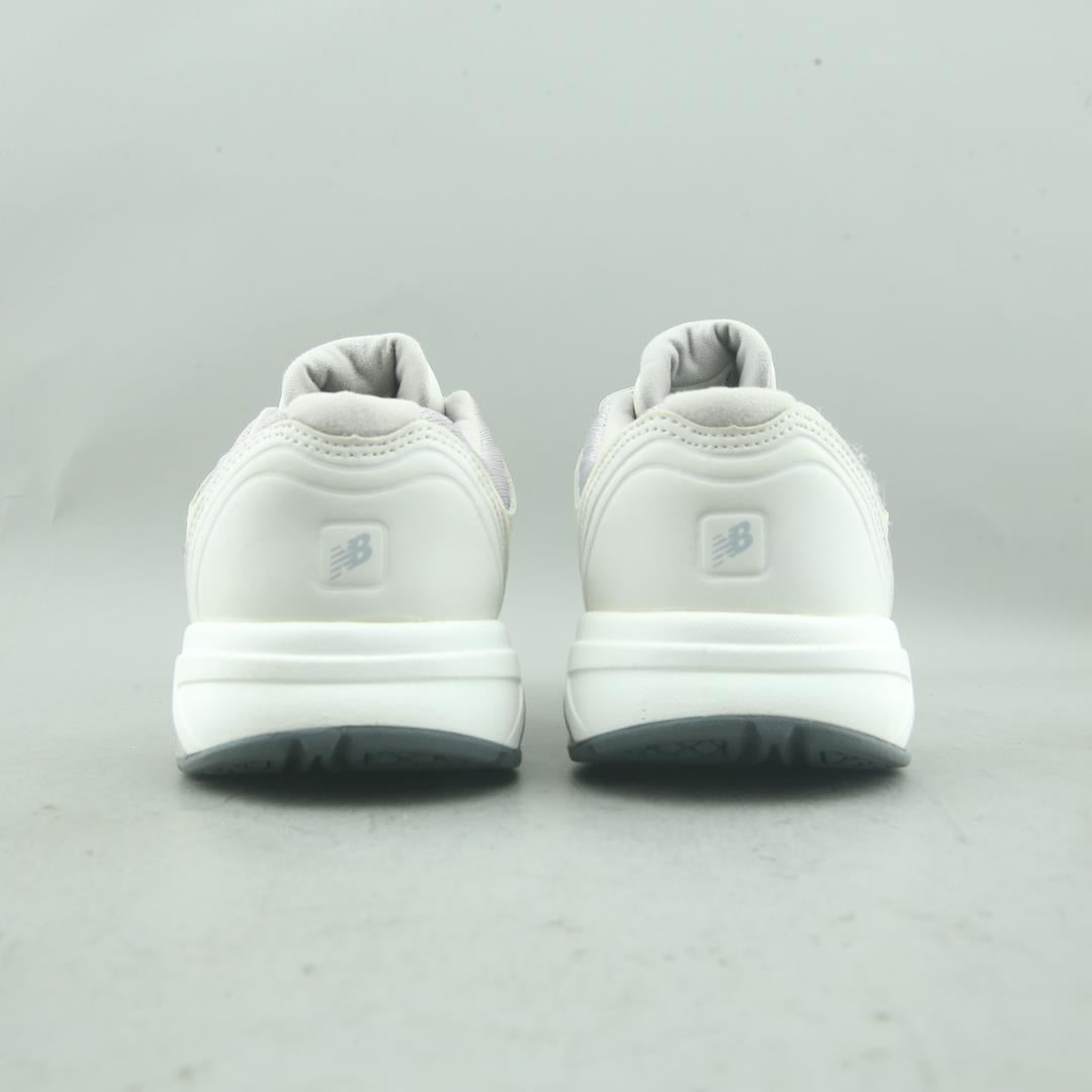 New Balance 813V1