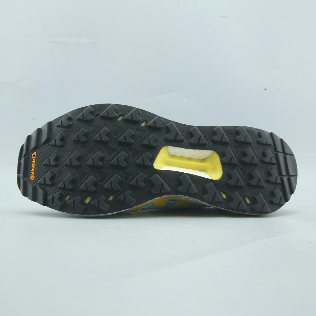 Adidas Questar