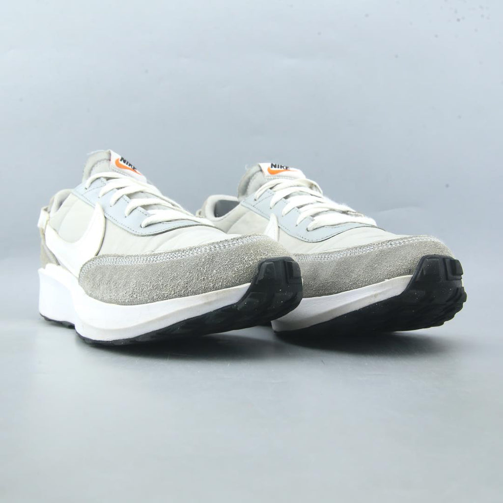 Nike Waffle Debut