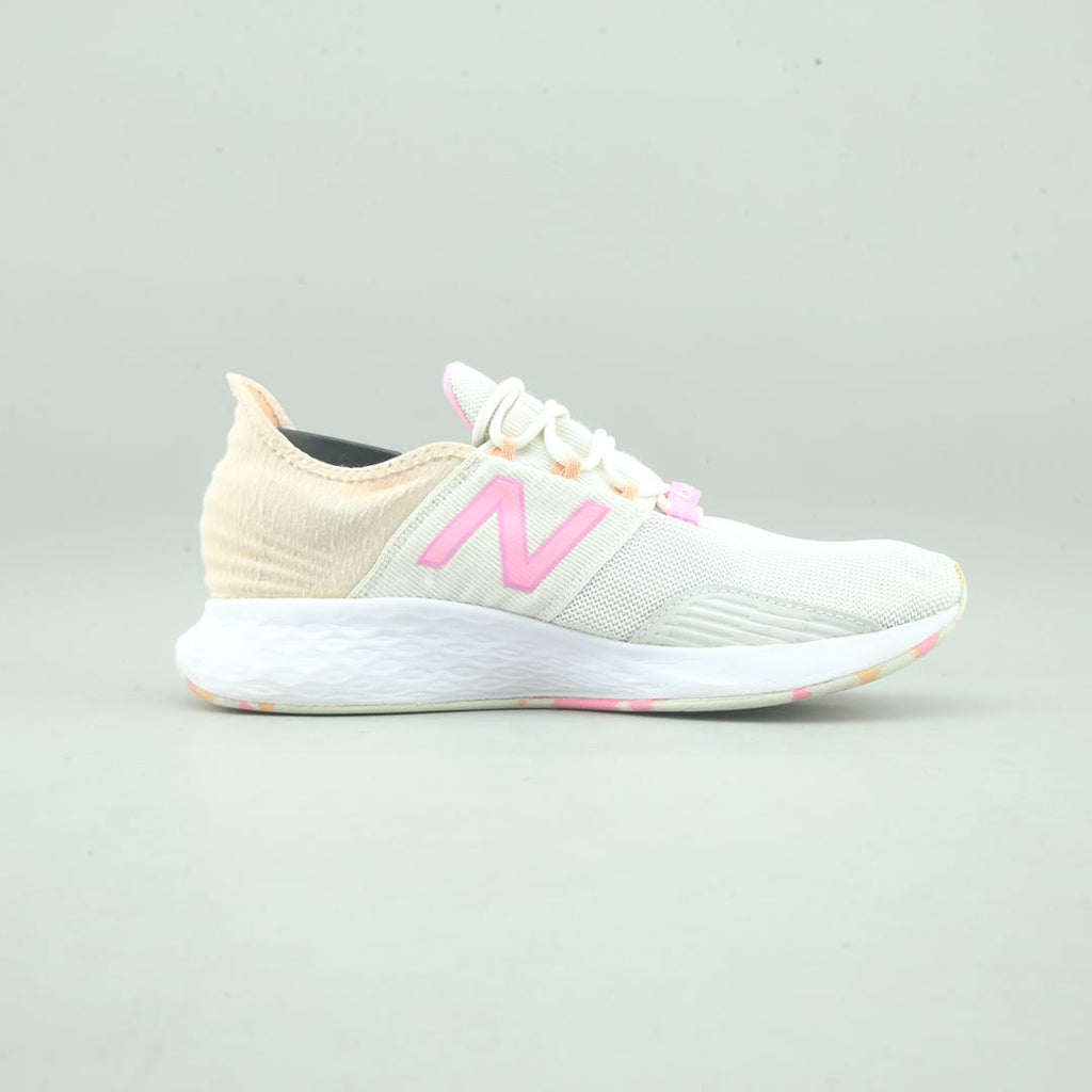 New Balance Fresh Foam Roav