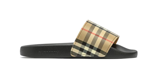 Burberry Embossed Logo Slidesarchive Beige