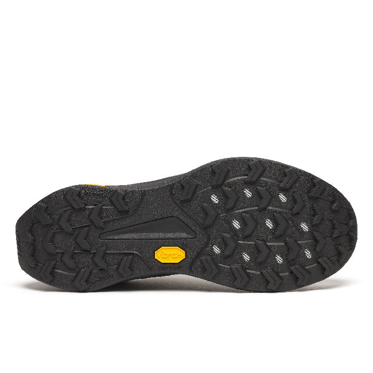 Saucony Men's Peregrine 16 Running Shoes in Carbon/Black (Wide)