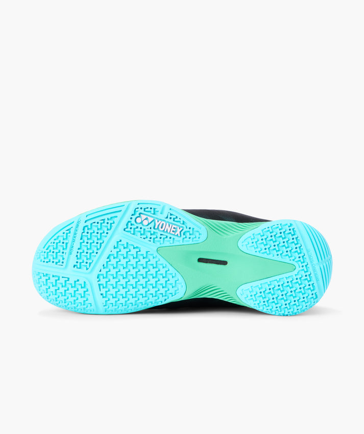 Yonex Power Cushion Comfort Z Tennis Shoes in Black/Mint