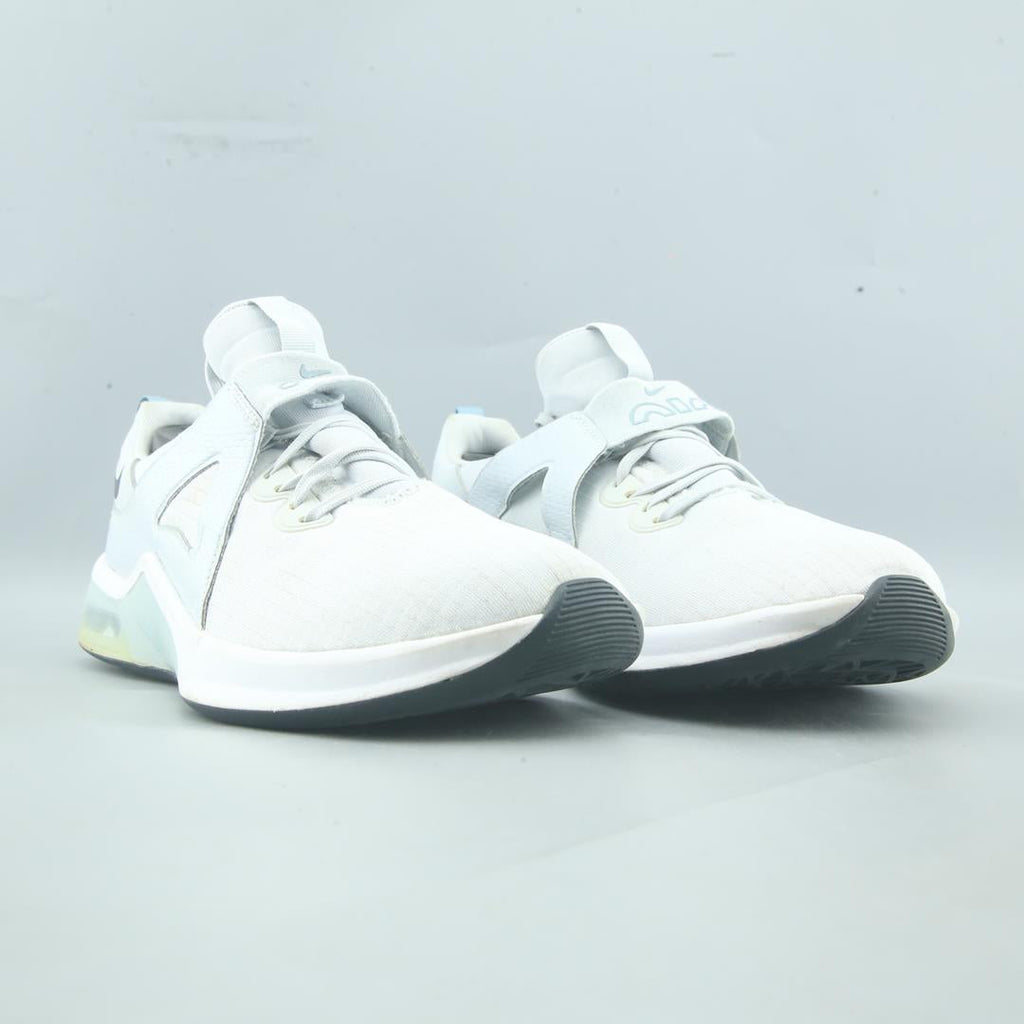 Nike Air Max Bella Tr 5