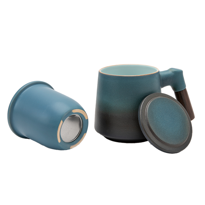 Blue Tea Infuser Cup with Lid and Wooden Handle
