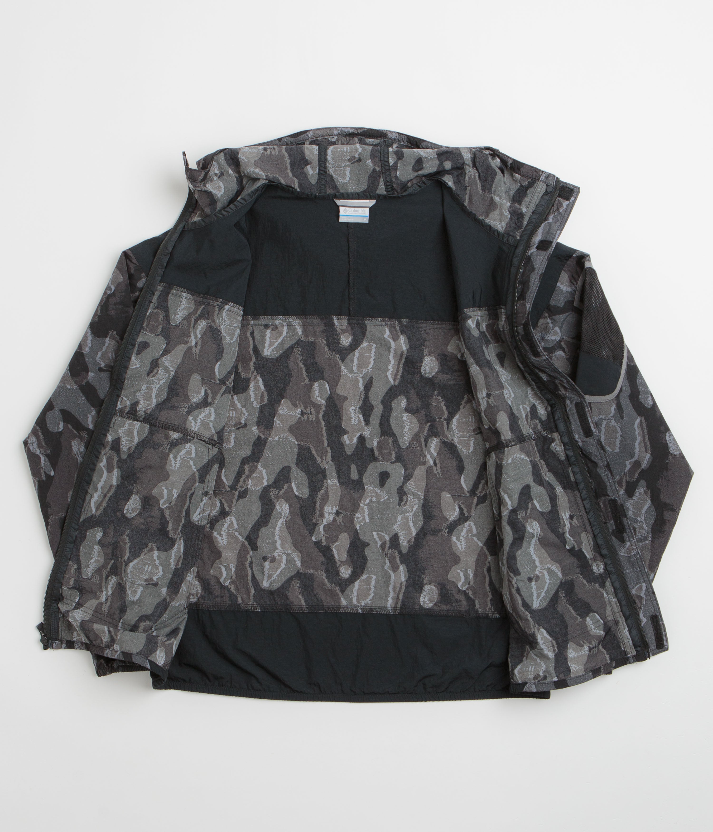 Columbia Challenger II Printed Windbreaker Jacket - Black Treebark / Black