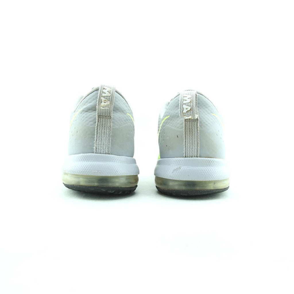 Nike Air Max Effort Tr
