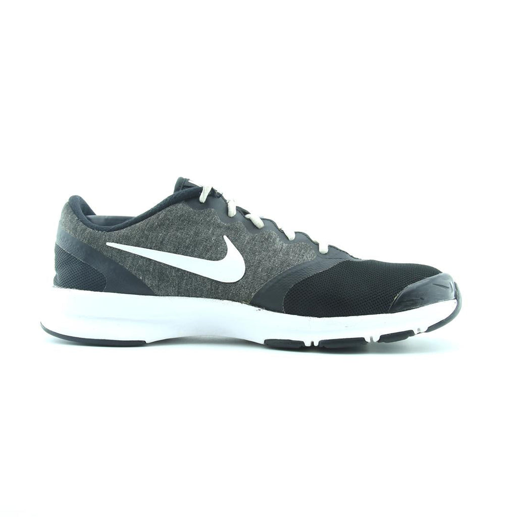 Nike In-Season Tr 4