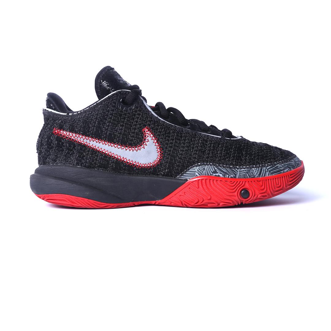 Nike Lebron 20