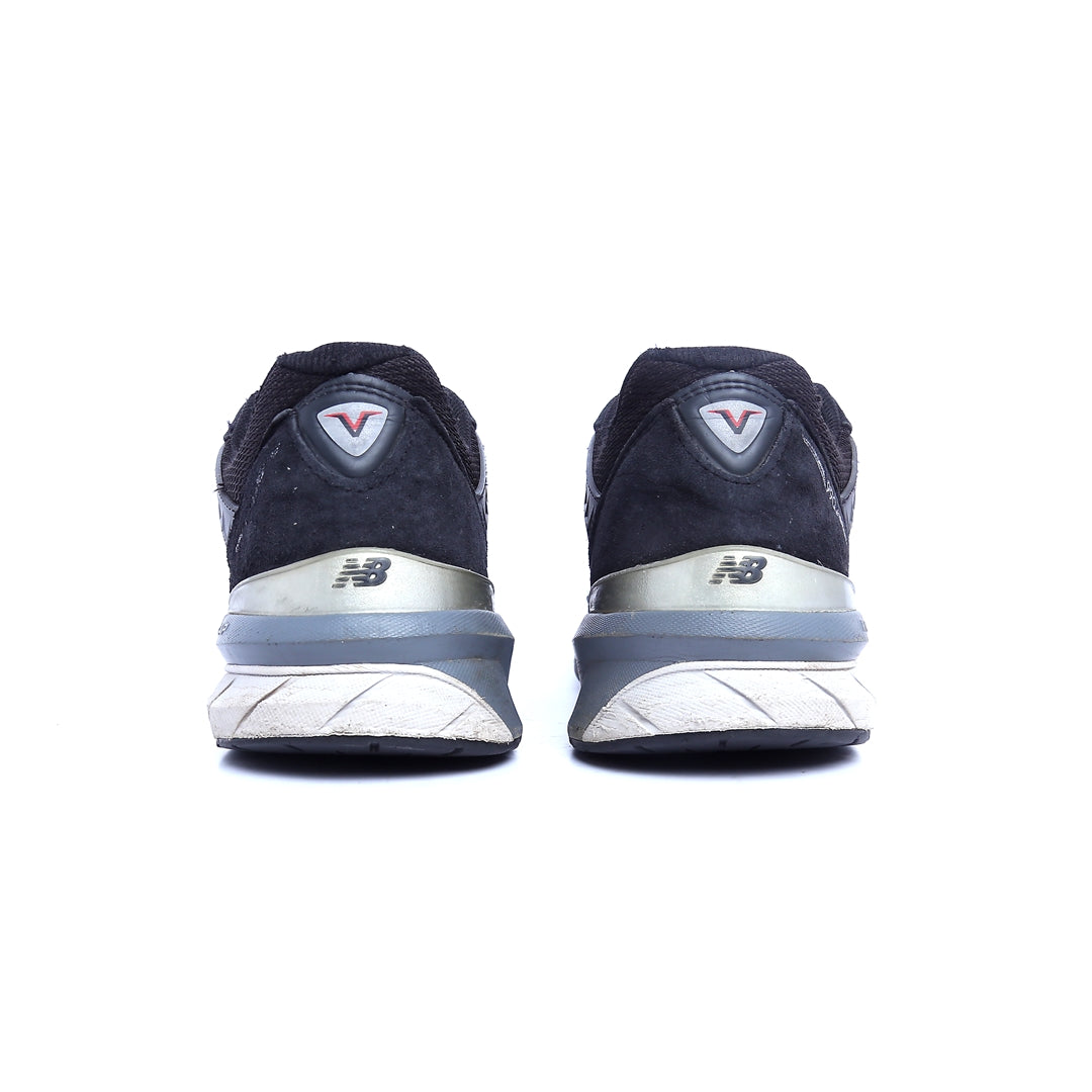 New Balance 990V5