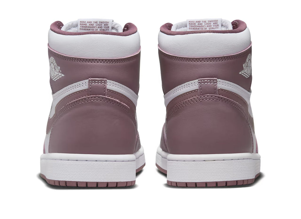 Men's Air Jordan 1 Retro High OG White/Sky J Mauve-White (DZ5485 105)